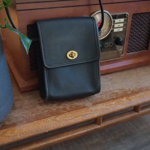 *SOLD* Vintage Coach Crossbody 1994 'scooter' bag